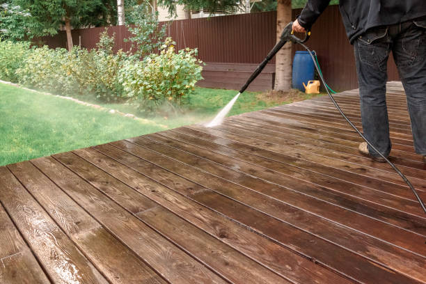 Best Pool Deck Cleaning in Brighton, IL